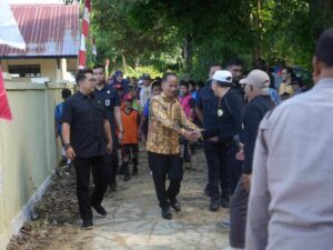 Bupati Bala Kembali ke Sekolah Lamanya di Lanjing