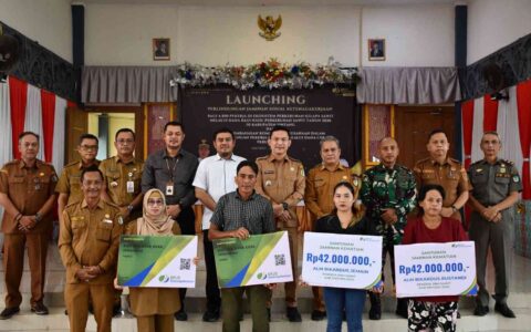 Pemkab Sintang Launching Perlindungan BPJS Ketenagakerjaan untuk 4.500 Pekerja Sawit