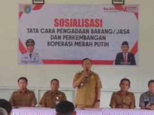 Aparatur Desa se-Tempunak Ikuti Sosialisasi Pengadaan Barang/Jasa dan Koperasi Merah Putih
