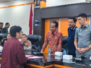 Terima Aspirasi Mahasiswa, Bupati Sintang Dorong Dialog dan Kolaborasi untuk Pembangunan Daerah